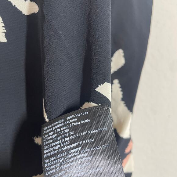 Ba&sh 1/Small Leaf Print Puff Sleeves Top Blouse Black Tan Pullover V Neck - Picture 9 of 9